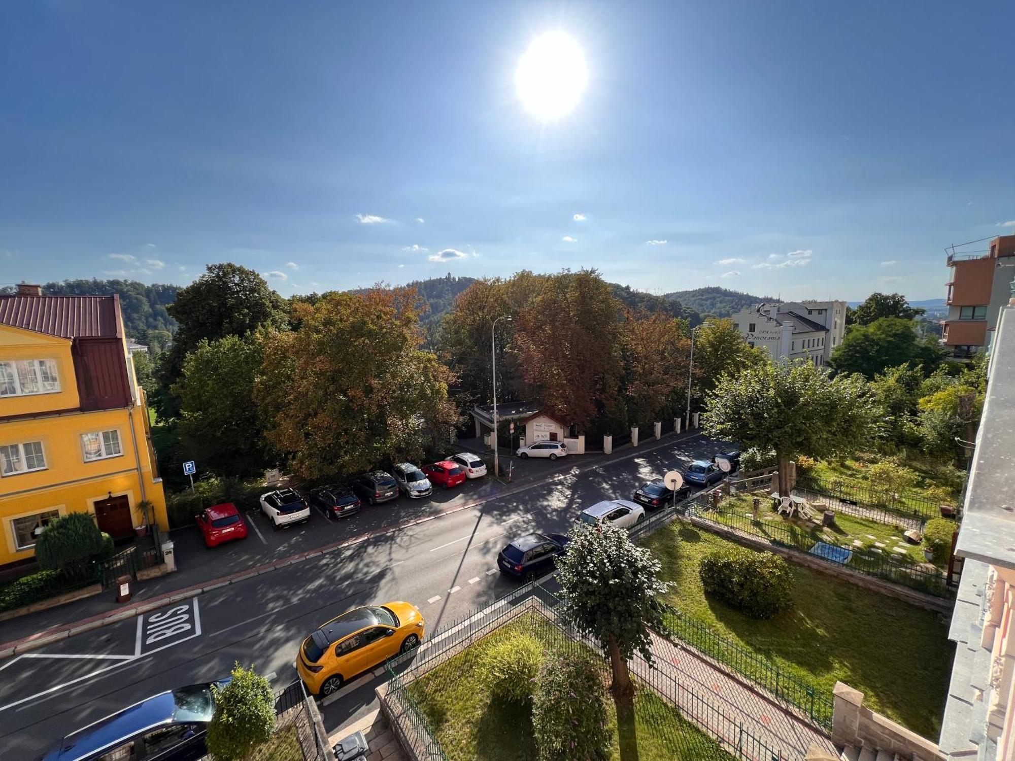Jurincom Apartments Na Vyhlidce Karlowe Wary Zewnętrze zdjęcie
